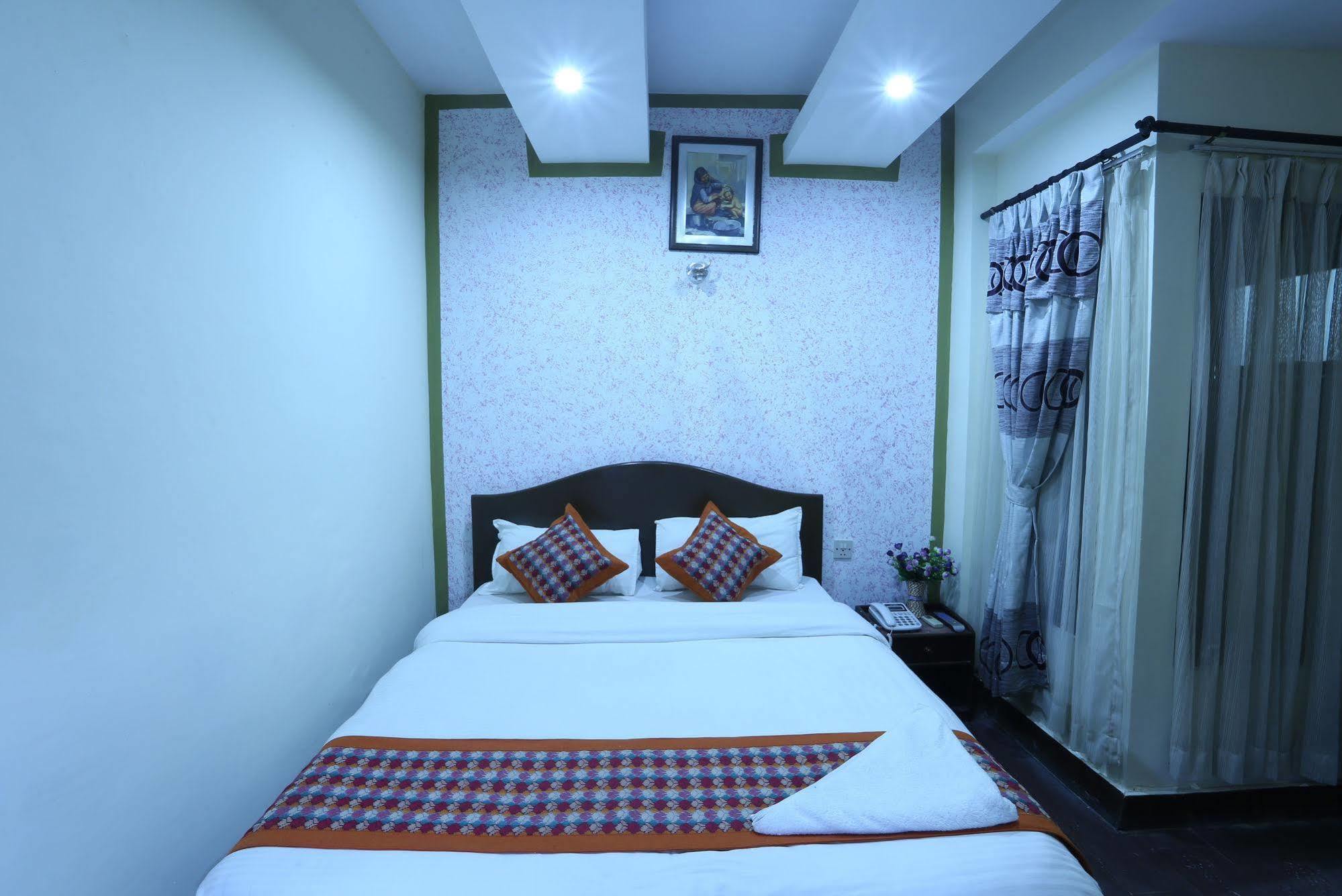 Oyo 153 Aster Hotel Nepal Κατμαντού Εξωτερικό φωτογραφία