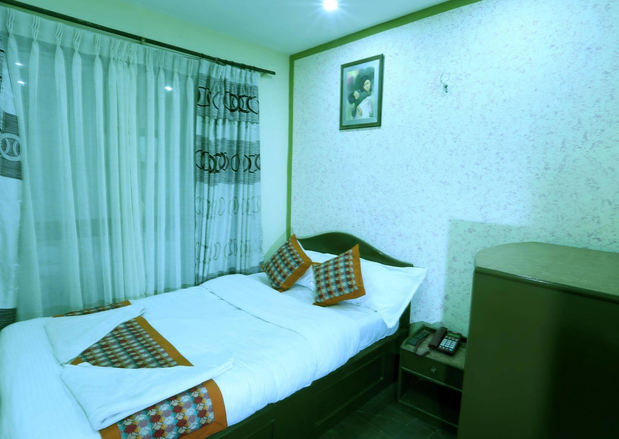 Oyo 153 Aster Hotel Nepal Κατμαντού Εξωτερικό φωτογραφία